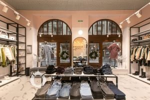clothing shop interior design