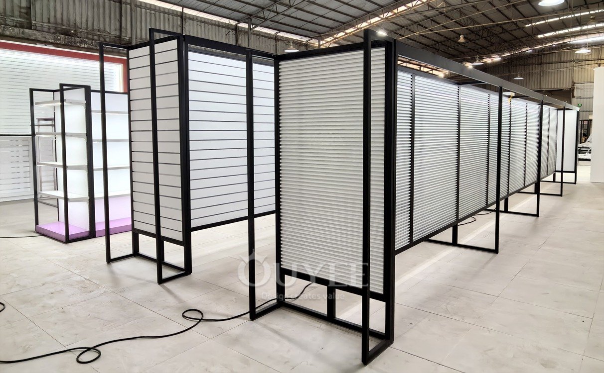 Black Framed Slatwall Partition Display Rack 03