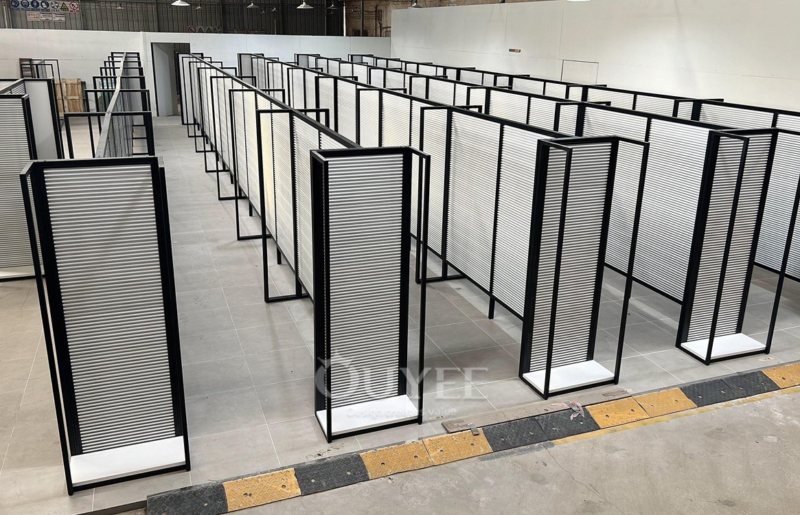 Black Slatwall Aisle Partition Display Rack 03