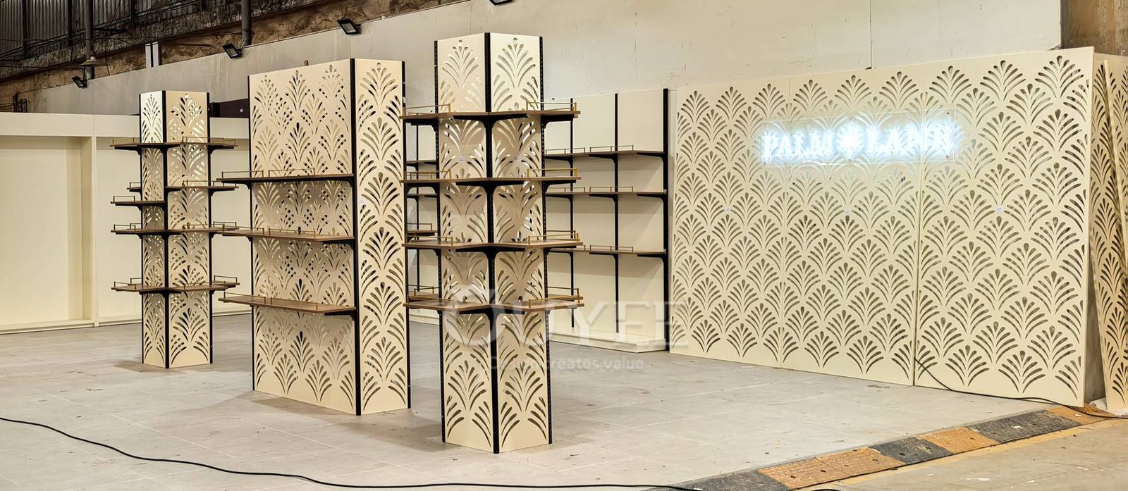 Decorative Cream Feature Wall Display Rack 06