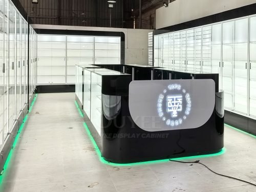 Glossy Black and White Retail Display Cabinet Store Layout 01