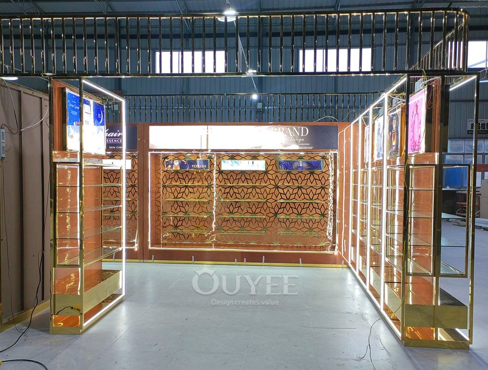 Gold Luxury Cosmetic Store Display Rack 03