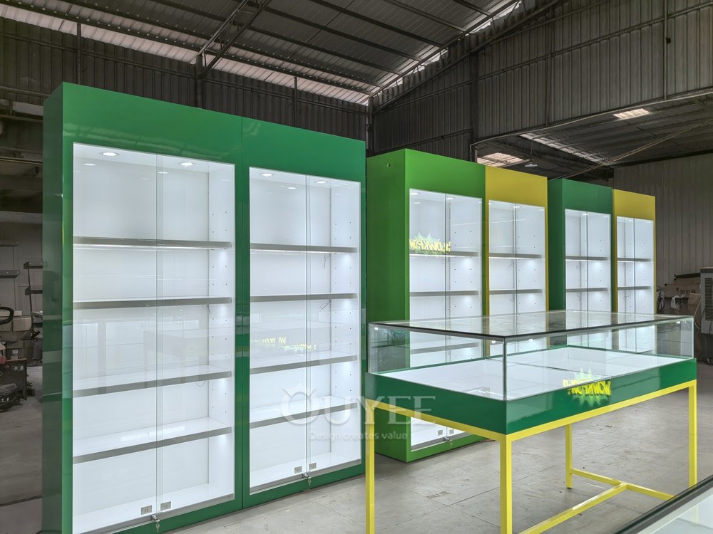Green and White Retail Display Cabinet with Service Counter 03