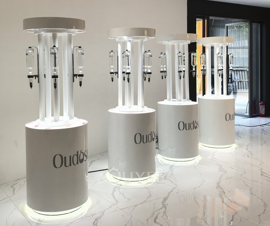 Illuminated Cylindrical Cosmetic Display Stand with Hooks 02