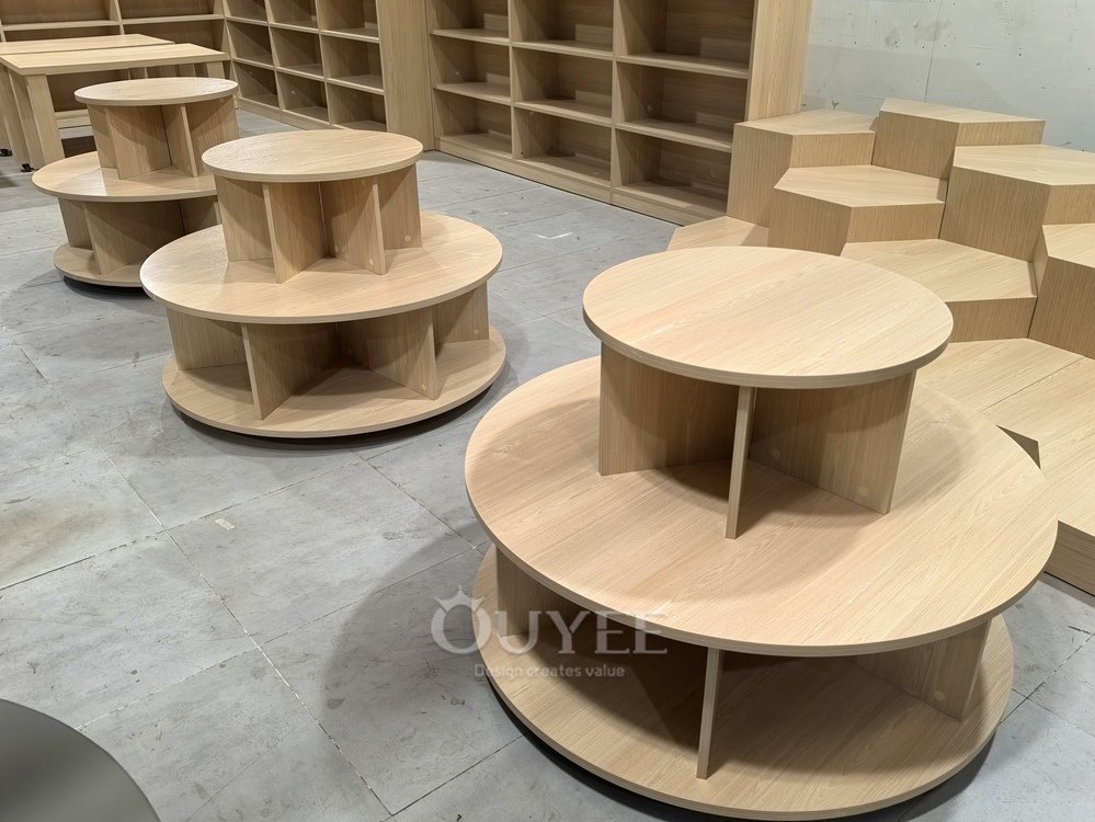 Natural Wood Round Tiered Display Stand Set 01
