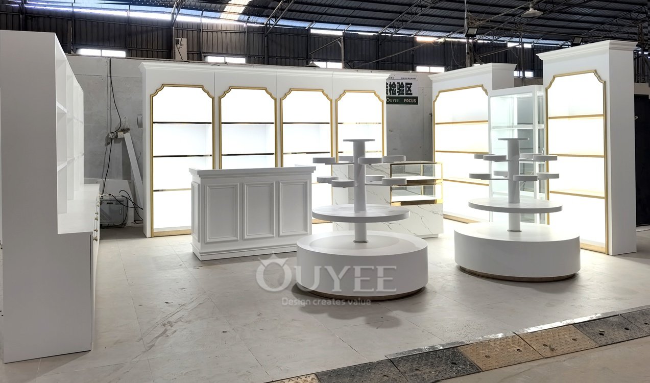 White Round Pedestal Display Stand Set with Poles 04