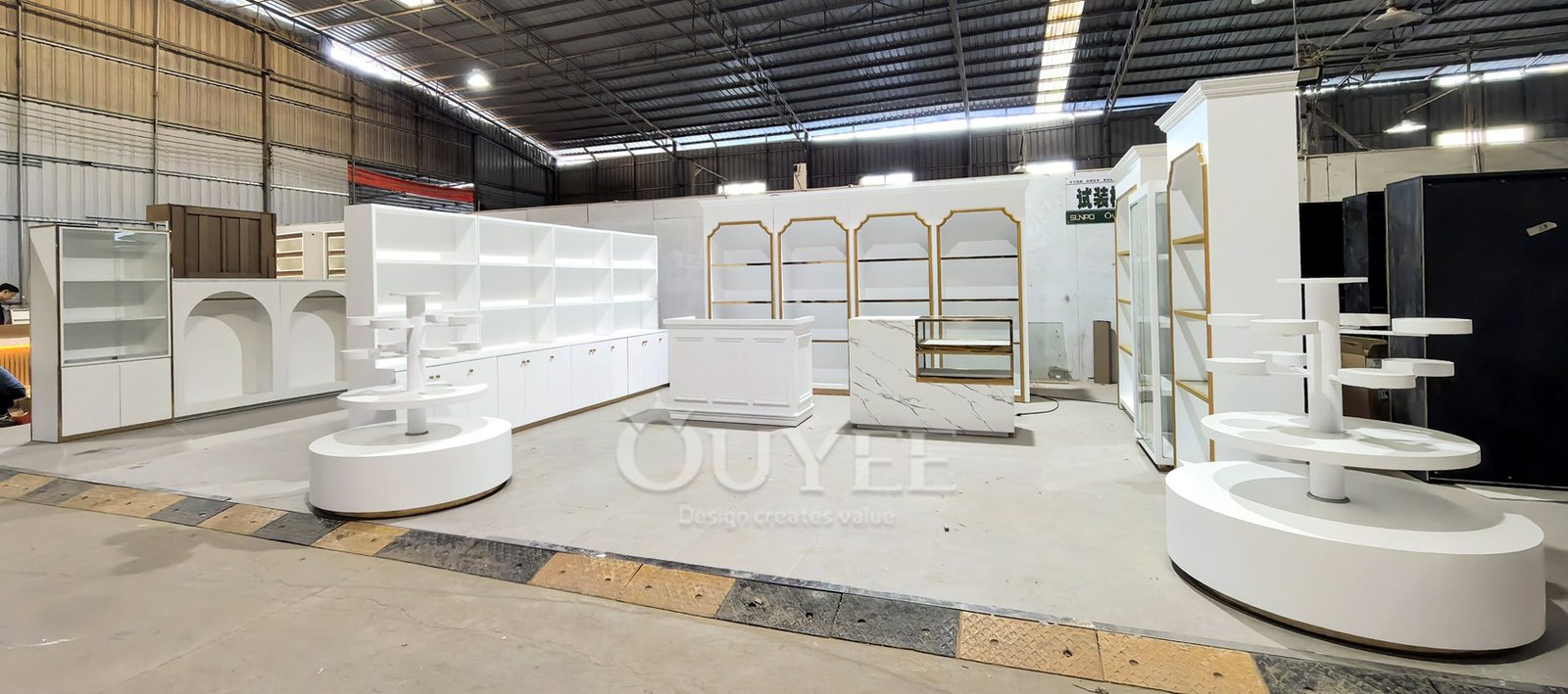 White Round Pedestal Display Stand Set with Poles 06