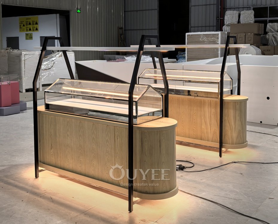 Wood and Glass Service Counter Display Rack 02