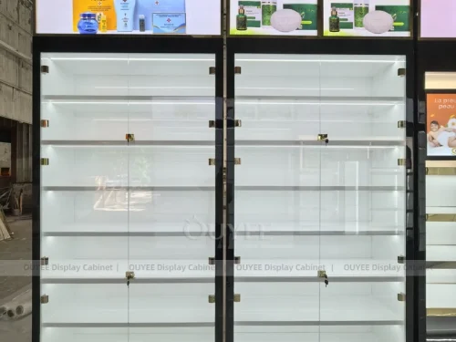 Beauty Poster Tower Display