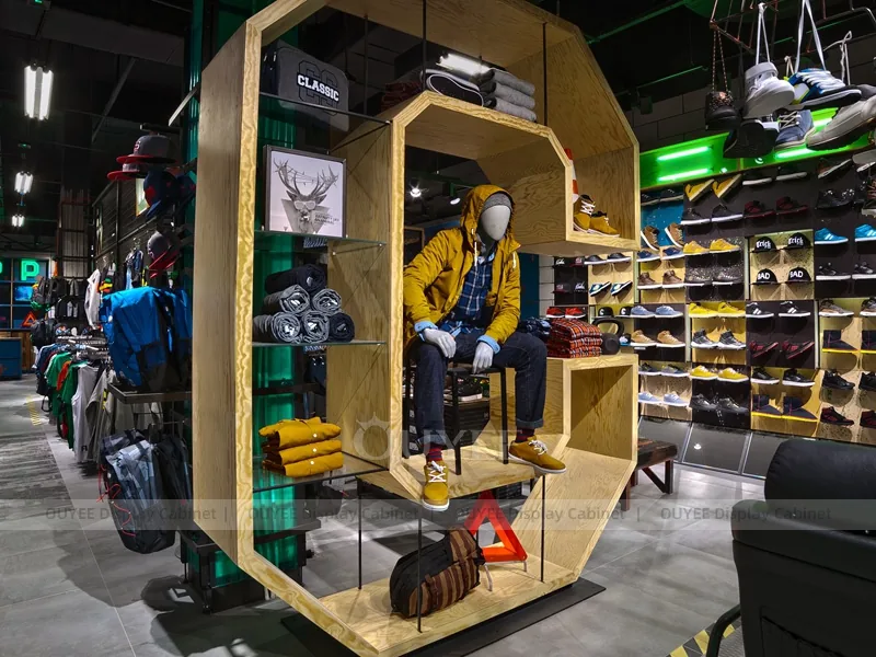 Black Grid Partition Clothing Store Display - Image 3