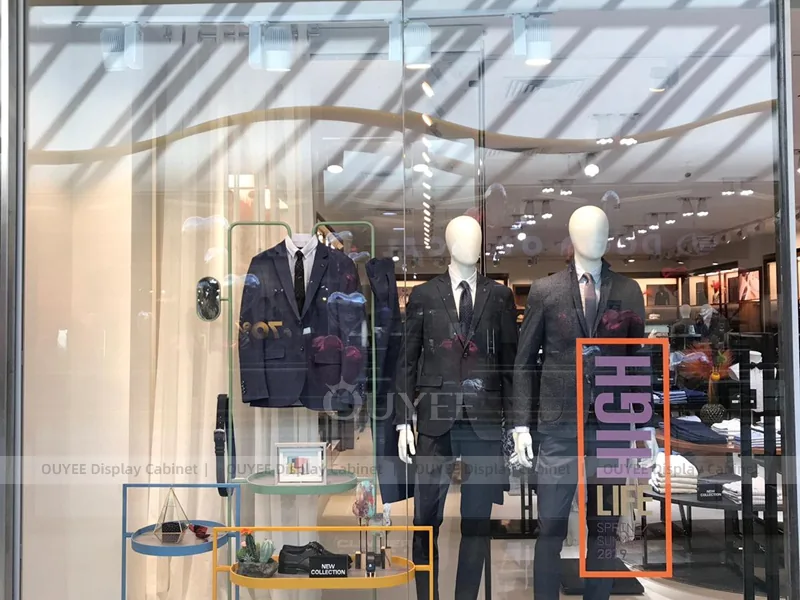 Casual Fashion Table Apparel Shop Display - Image 7