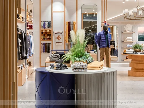 Contemporary Fashion Round Nesting Table Display 01