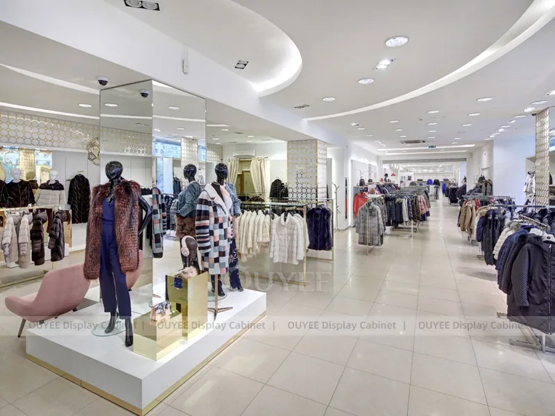 Curved Department Store Retail Clothing Display