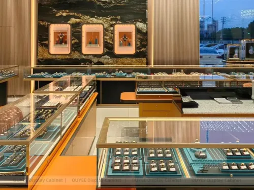 Elegant White Jewelry Boutique Cabinets 01