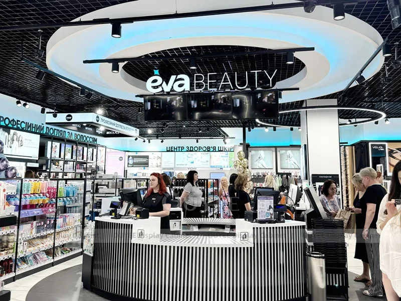 Eva Beauty Retail Aisle Black Wig Display - Image 3