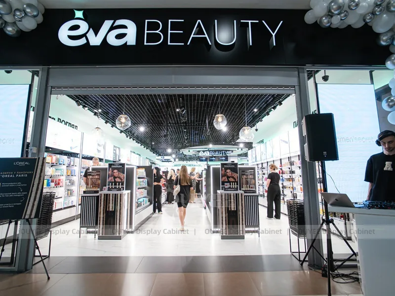 Eva Beauty Retail Aisle Black Wig Display - Image 7