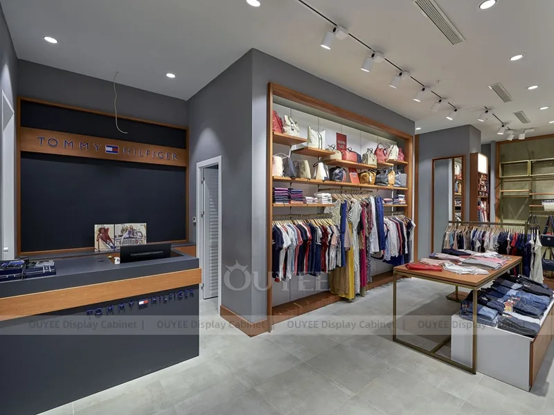 Family Apparel Store Kids Clothing Store Display 02