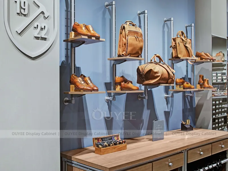 Gold Handbag Display 03