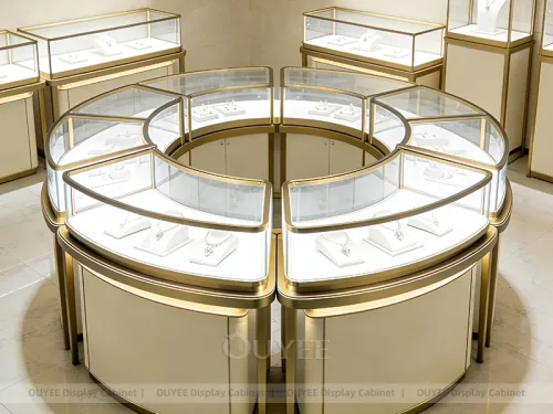 Luxury Beige Jewelry Towers 01