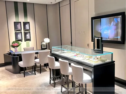 Luxury Cream Jewelry Towers 01