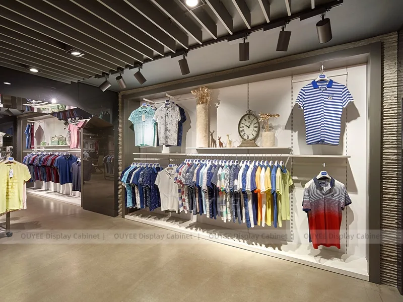 Petite Ladies Store Kids Clothing Store Display - Image 3