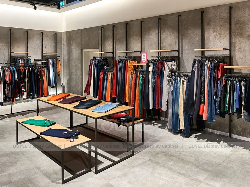 Running Shoe Wall Apparel Shop Display - Image 4