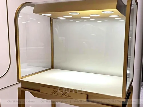 Sophisticated Walnut Jewelry Islands 01