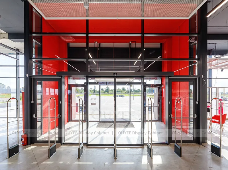 Sportswear Platform Store Sportswear Clothing Store Display 04