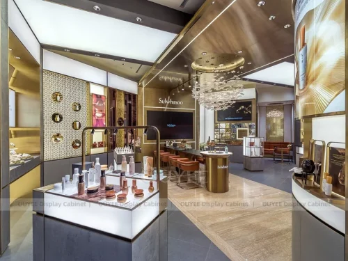 Sulwhasoo Gold Store Display