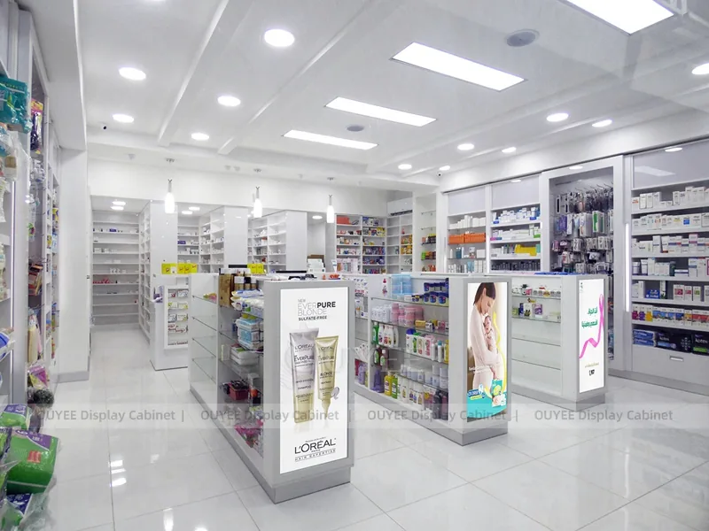 White Pharmacy Gondola Aisles - الصورة 2