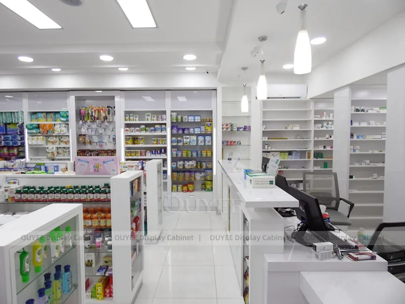 White Pharmacy Gondola Aisles - الصورة 5