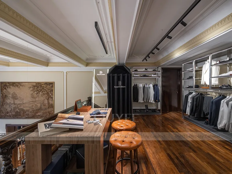 Wood Luxury Island Apparel Shop Display - Image 5