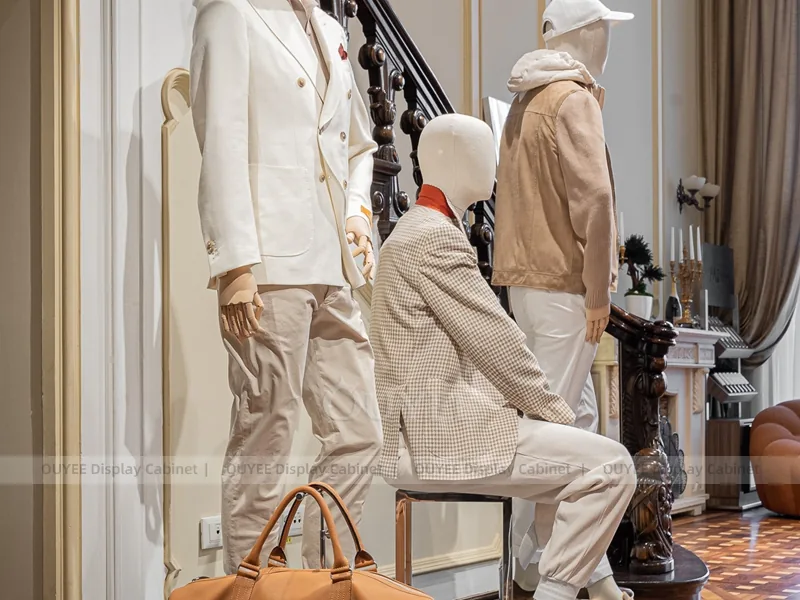 Wood Luxury Island Apparel Shop Display - Image 10