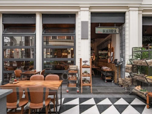 Black Wood Brand Ready Cafe Service Fixture with Cup And Snack Display 01