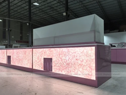 Natural Wood Clean Line Coffee Kiosk with Open Customer Queue 01